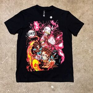 CÓDIGO COTTON anime tee shirt .